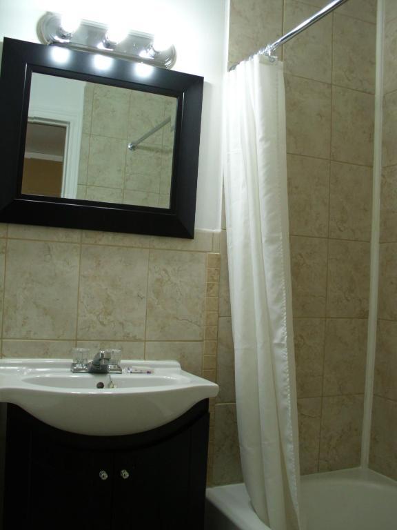 Motel Knights Ontario 2*